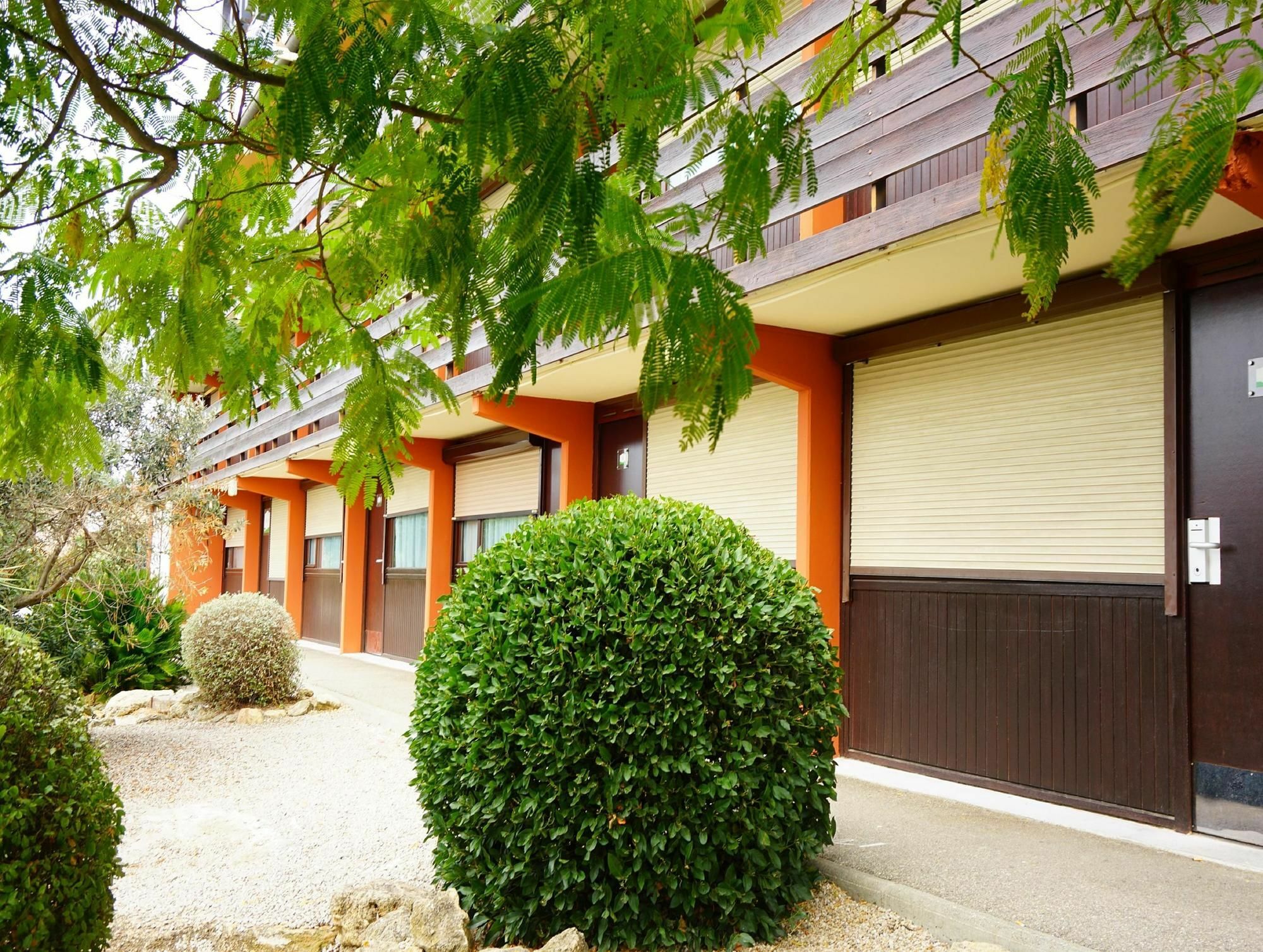 Campanile Salon-De-Provence Otel Dış mekan fotoğraf